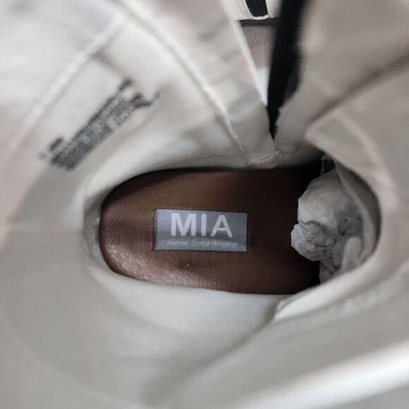 Mia Marlee White‎ Leather Women's Combat boots in size 7.5 Medium - New in Box - Picture 6 of 9